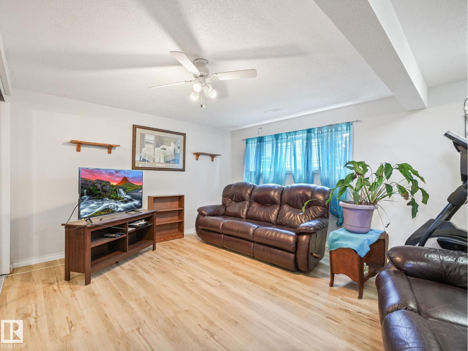 164 WARWICK RD NW - 29
