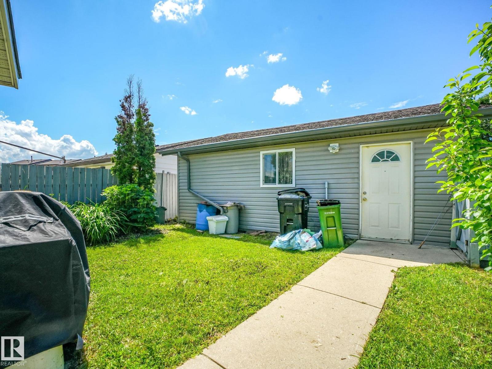 164 WARWICK RD NW - 46