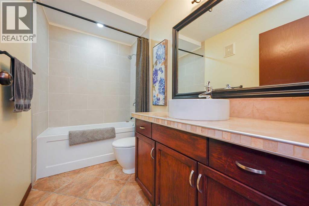 11321 95 Street - 20