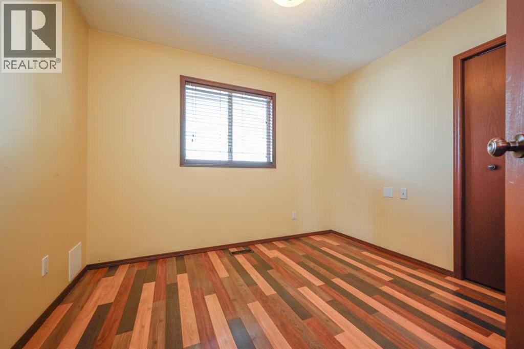 11321 95 Street - 19
