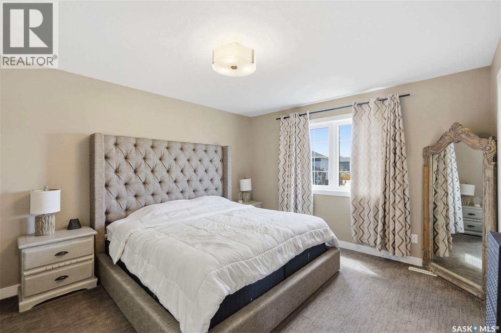 359 Underhill BEND - 11