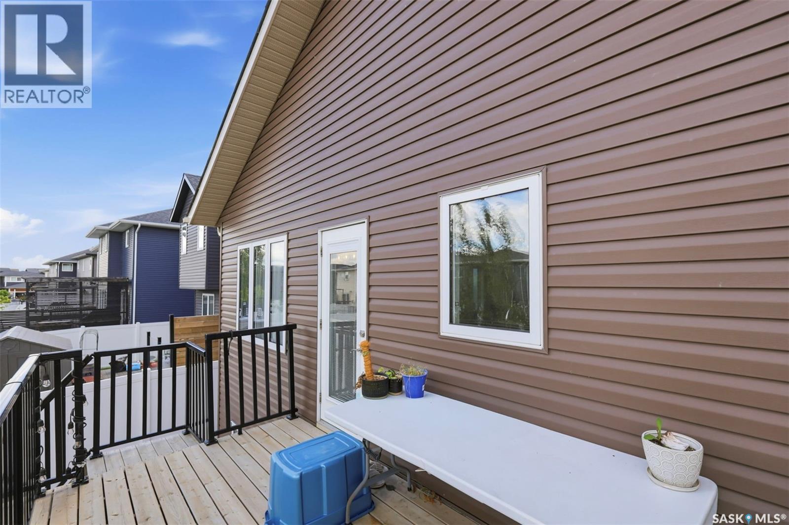 359 Underhill BEND - 30