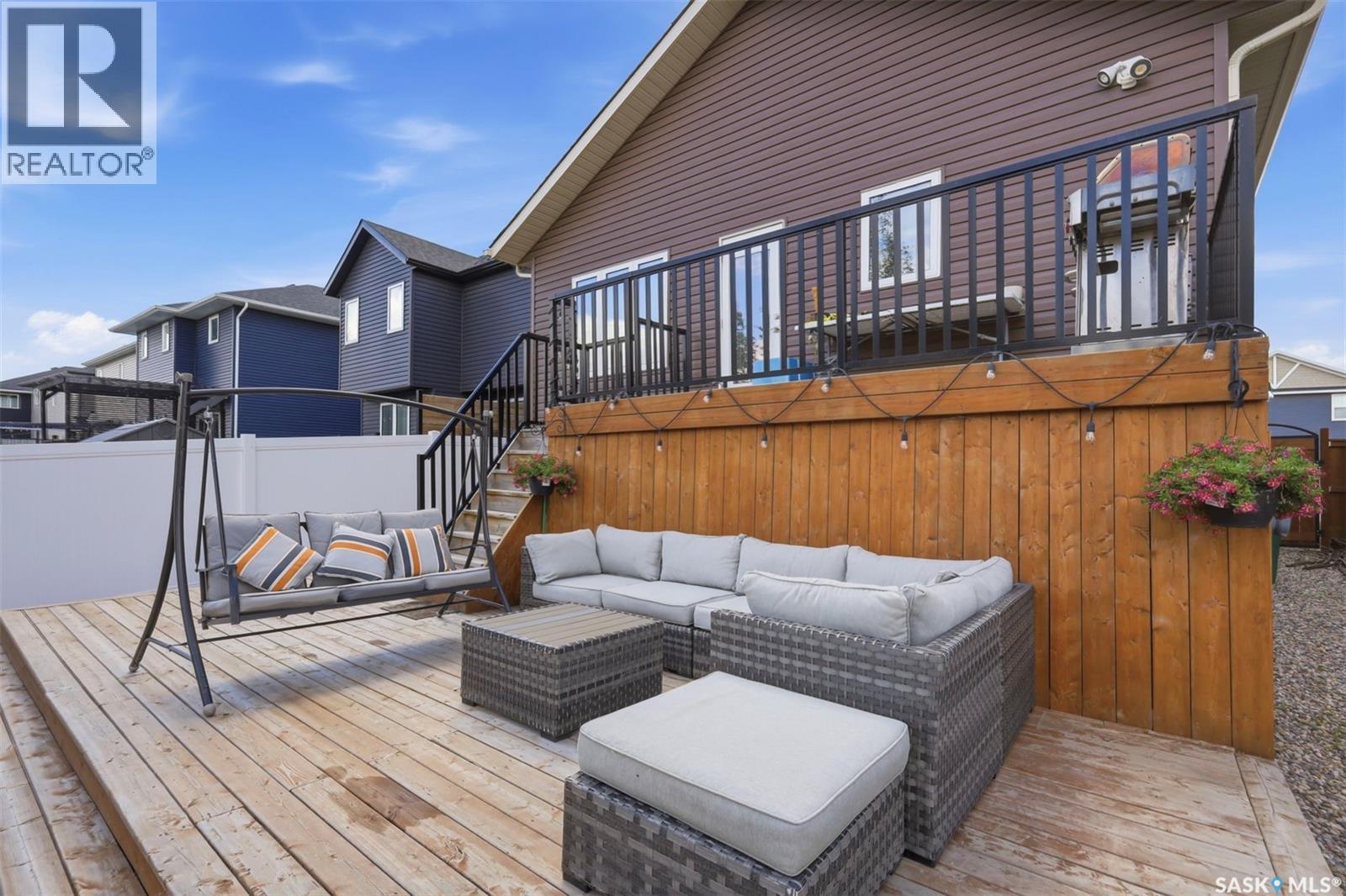 359 Underhill BEND - 32