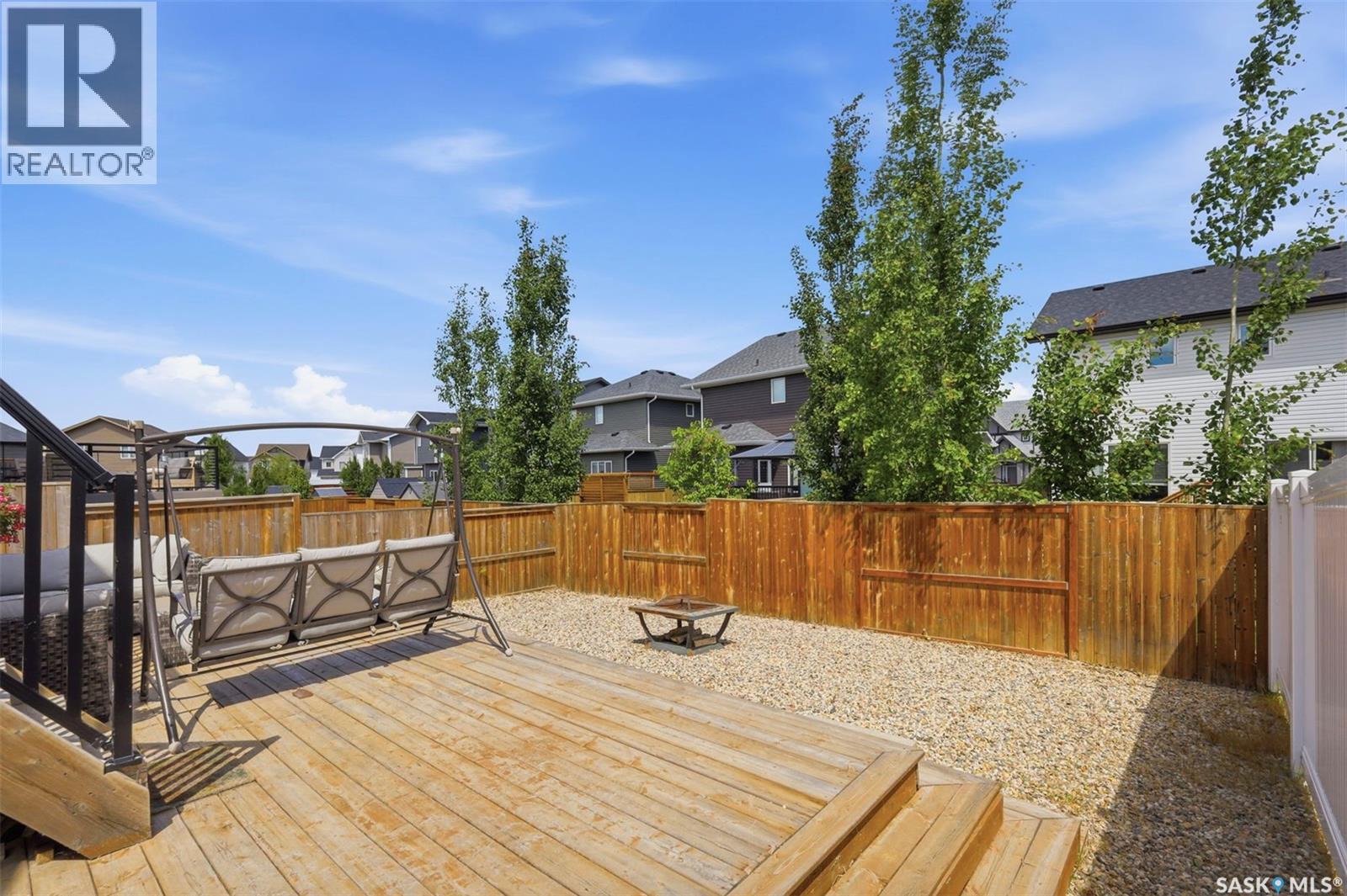 359 Underhill BEND - 38
