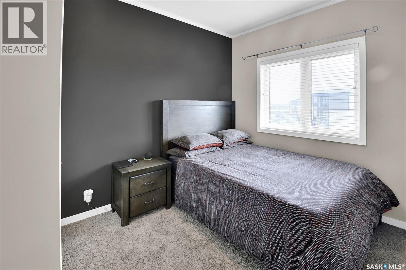 #208 720 Baltzan BOULEVARD - 10