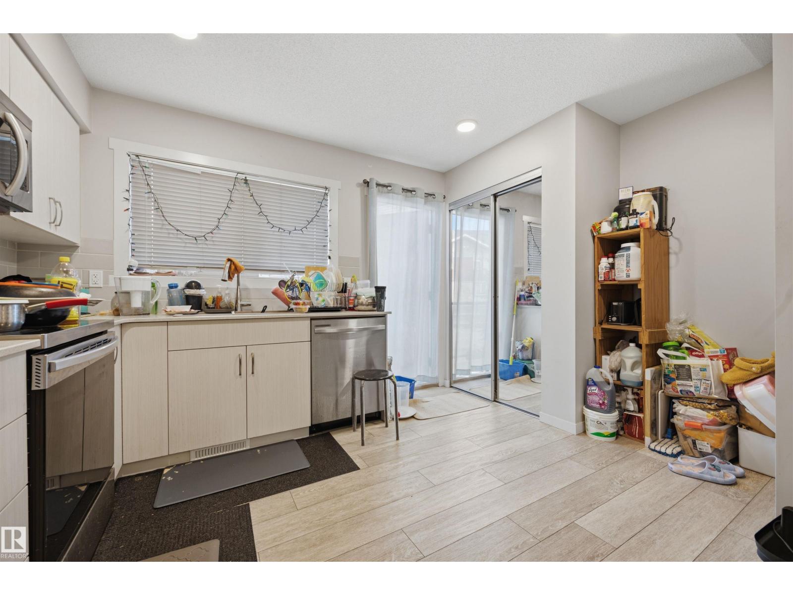 #102 1530 TAMARACK BV NW - 11