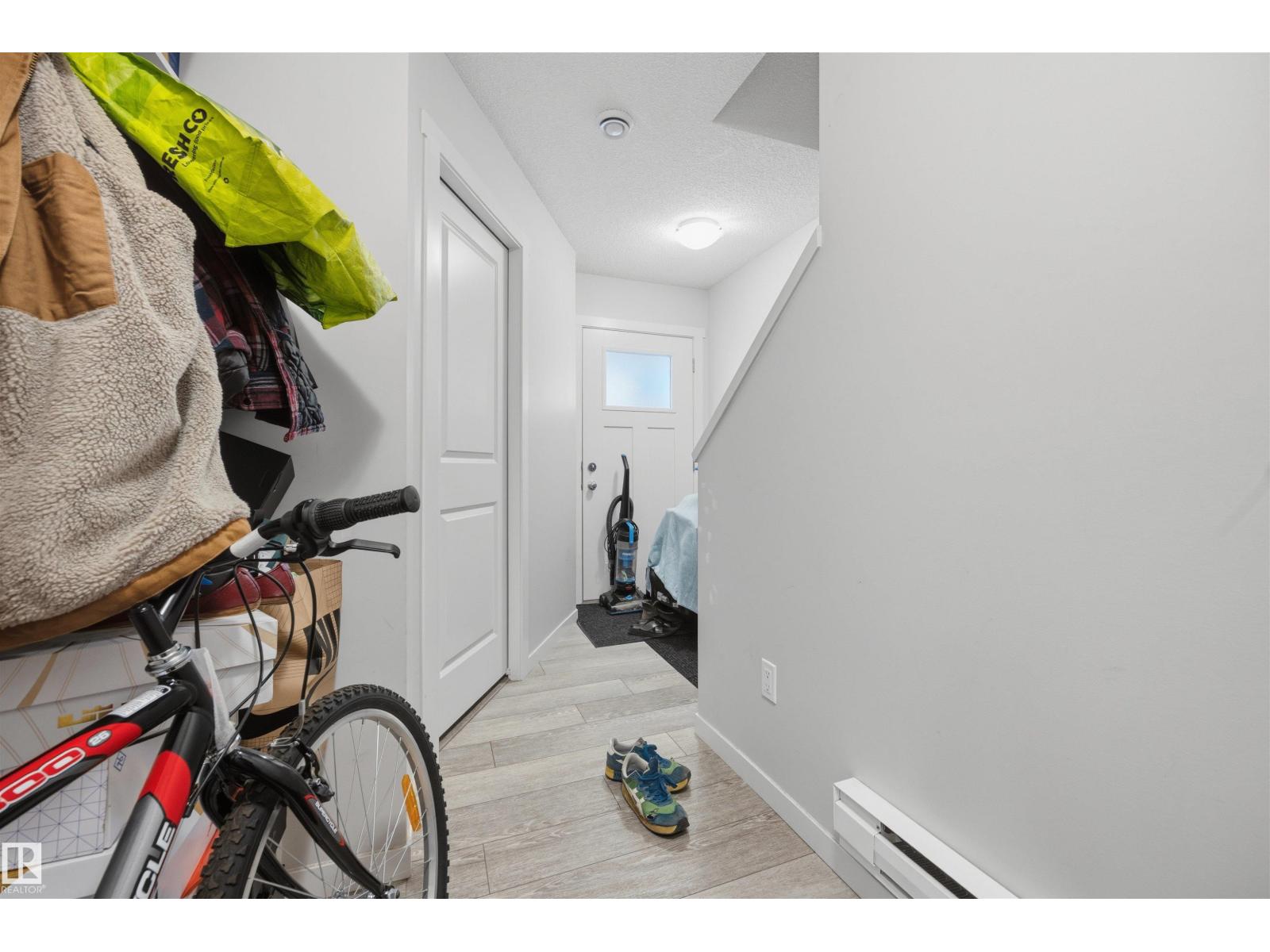 #102 1530 TAMARACK BV NW - 4