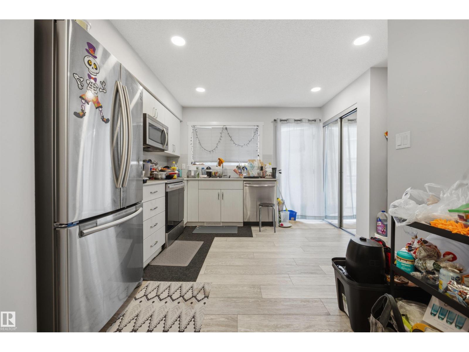 #102 1530 TAMARACK BV NW - 8