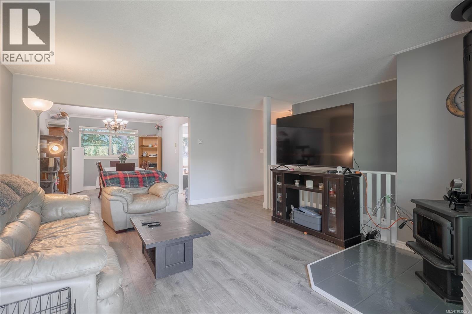 60 Porter Rd - 4