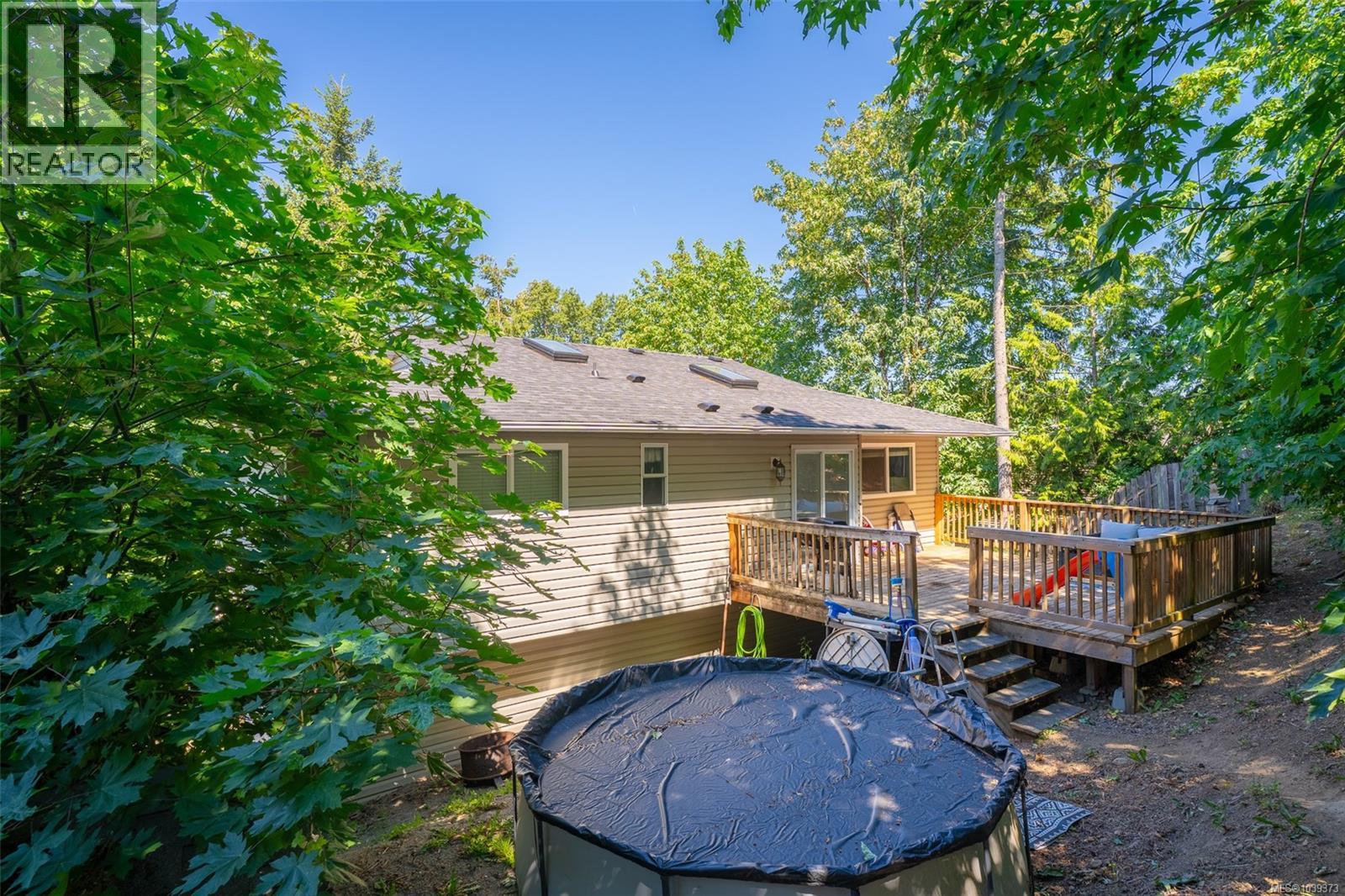 60 Porter Rd - 37