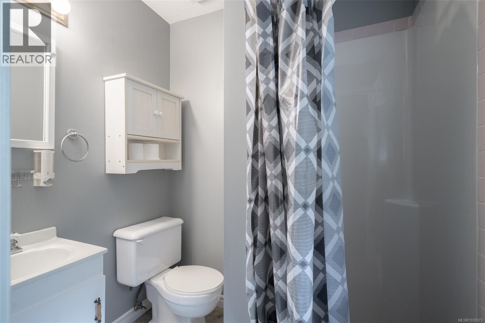 60 Porter Rd - 20
