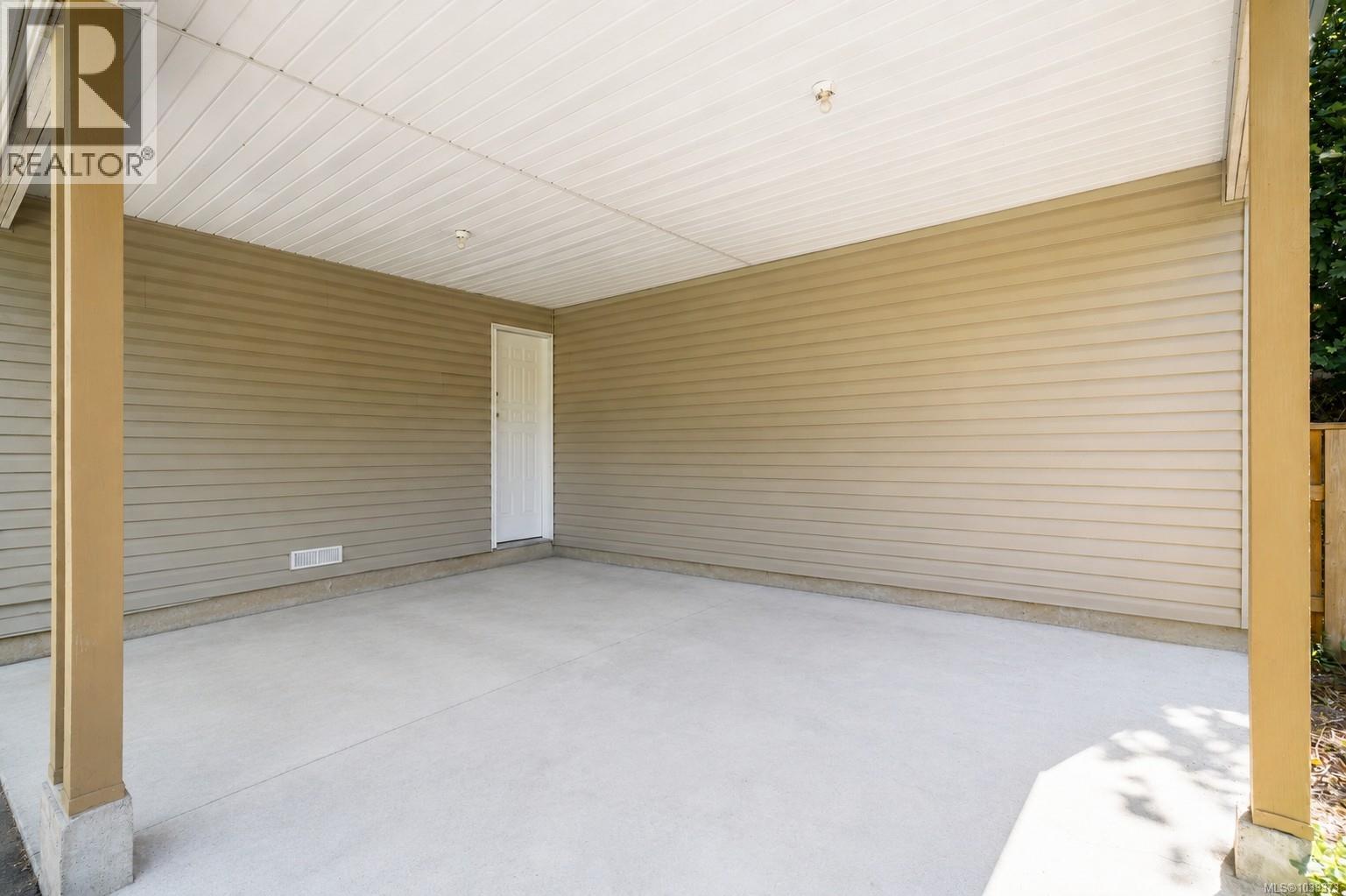 60 Porter Rd - 30