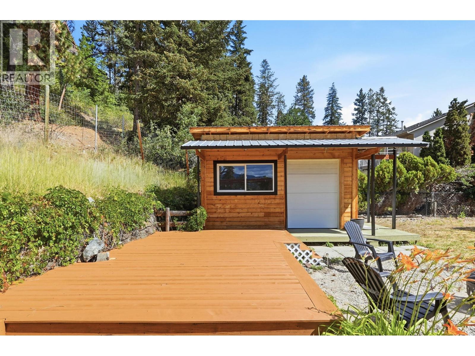 5817 Victoria Street - 52