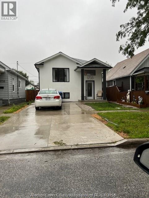 1733 ALBERT ROAD - 1