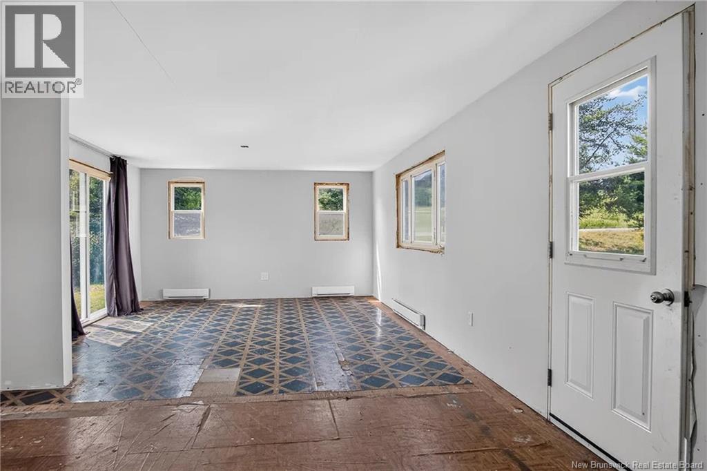50 Moore Road - Image 8