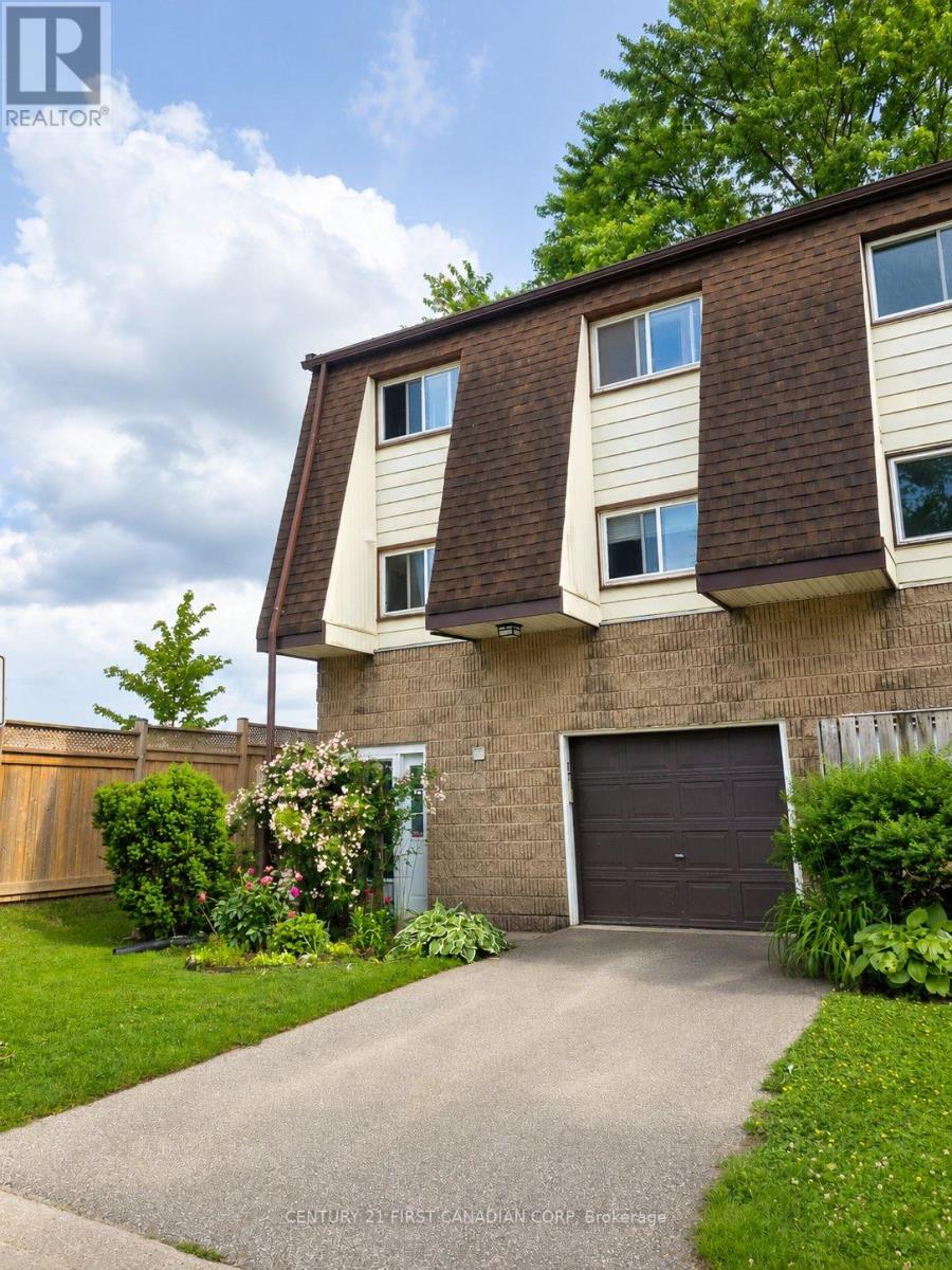 17 - 40 FAIRFAX COURT, London North (North I)
