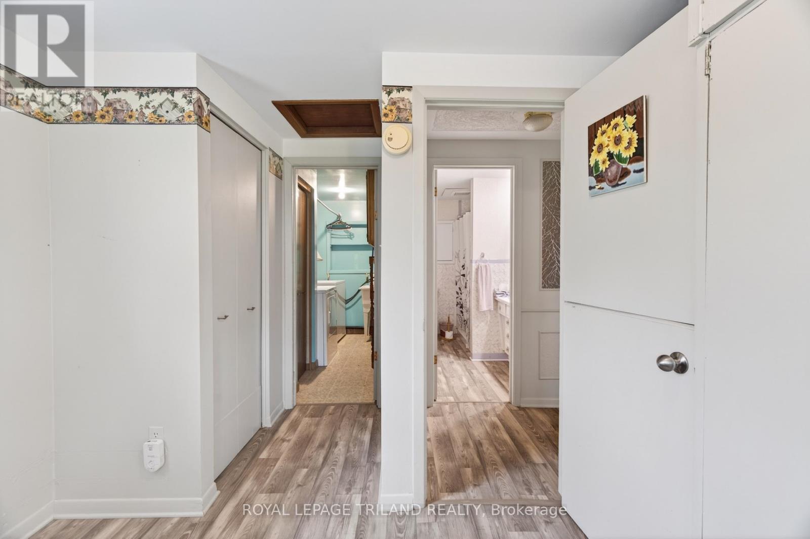 64 WELLINGTON AVENUE - 7