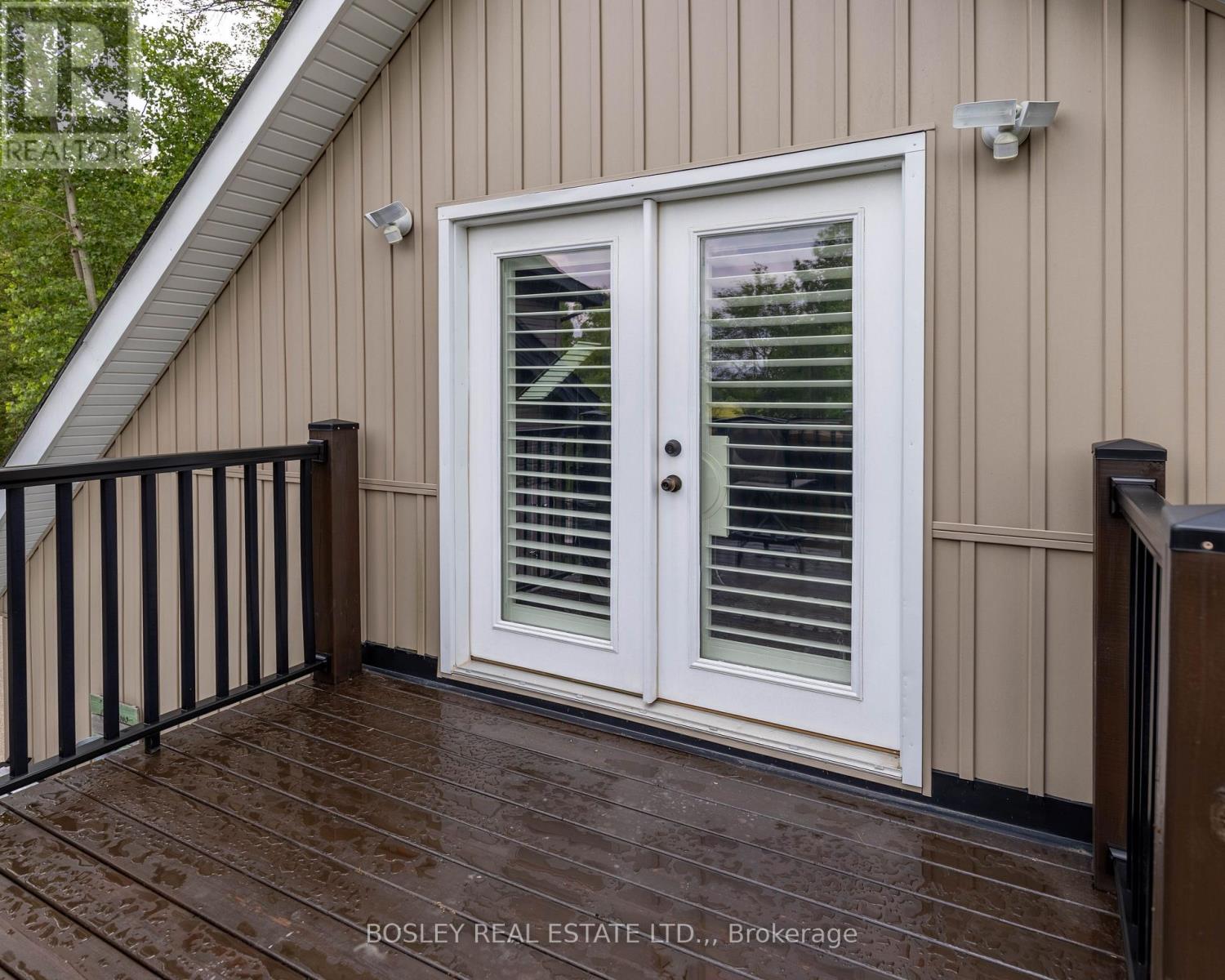 4949 LYON'S PARKWAY - 35