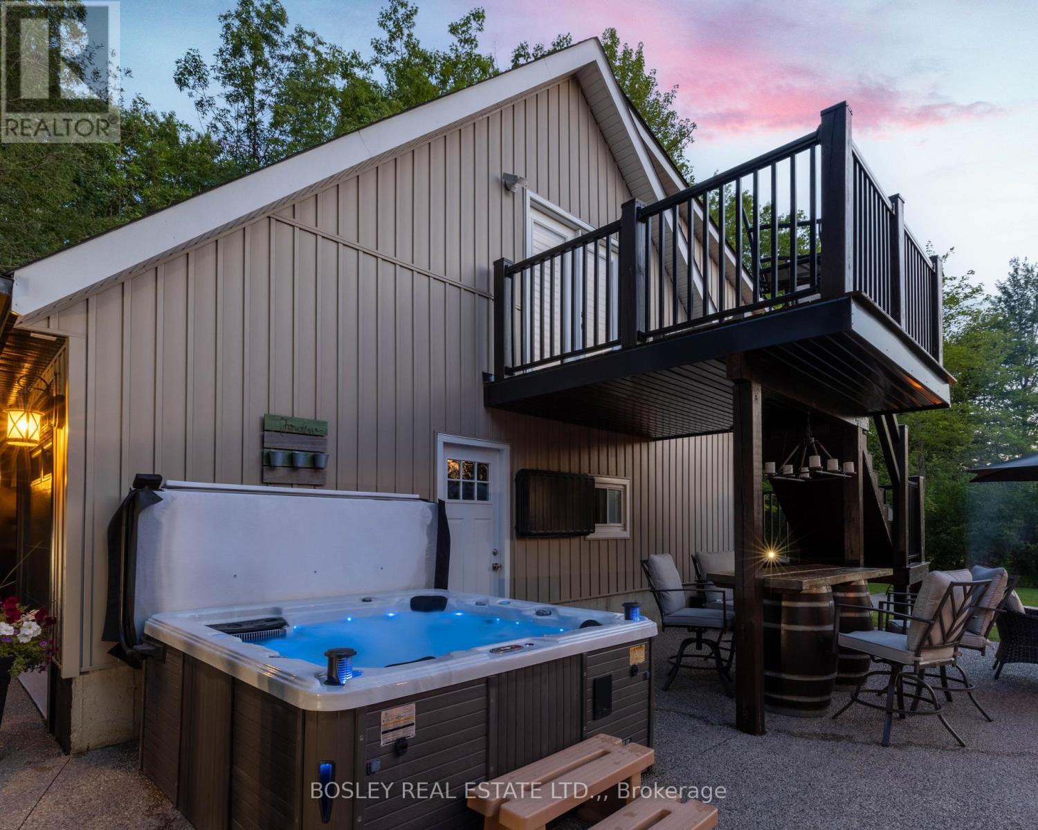 4949 LYON'S PARKWAY - 34