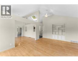 9871 Youbou Rd, Youbou, BC V0R3E1 Photo 18