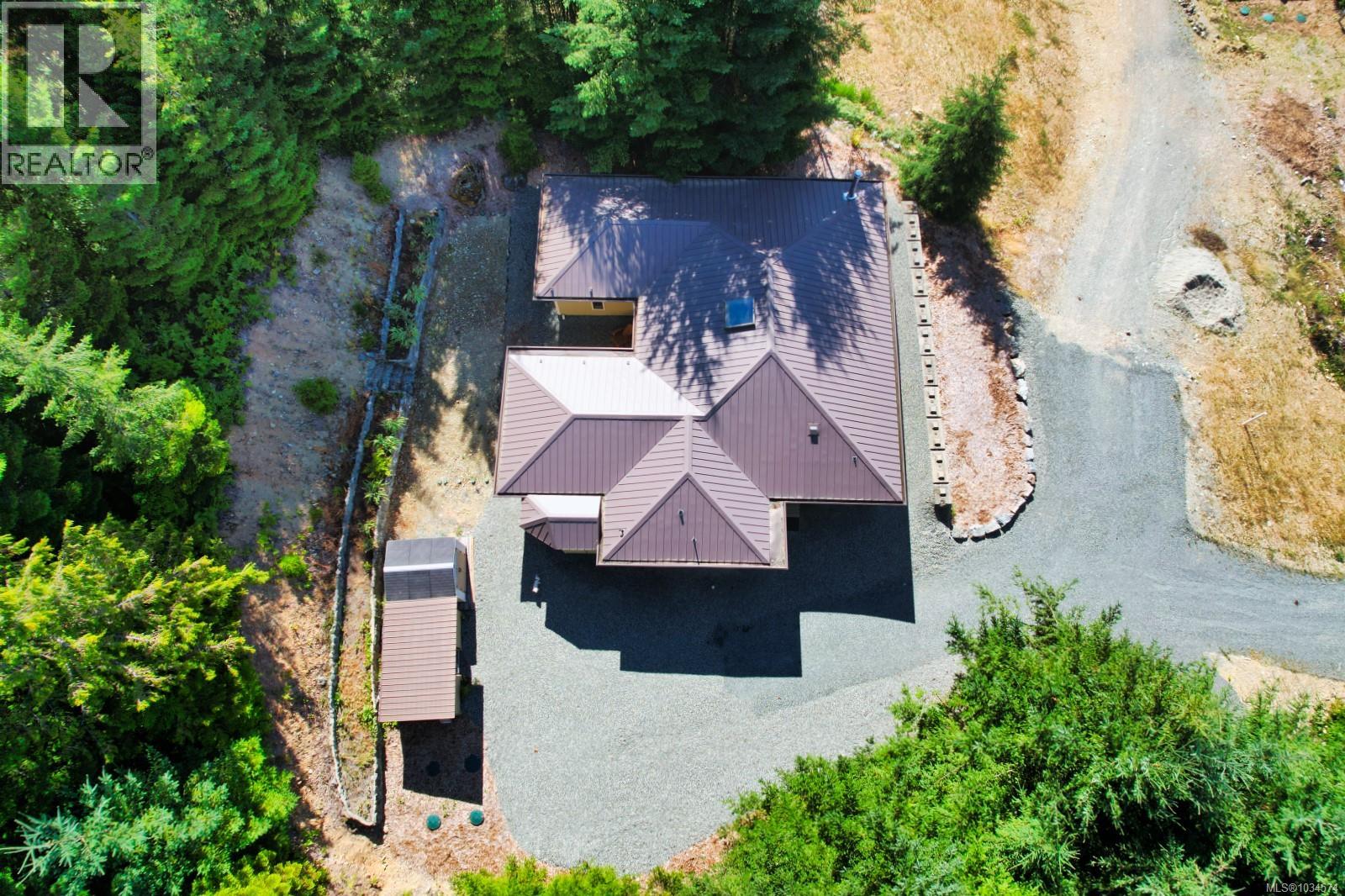 9871 Youbou Rd - 4