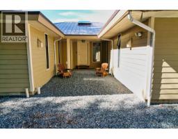 9871 Youbou Rd, Youbou, BC V0R3E1 Photo 32