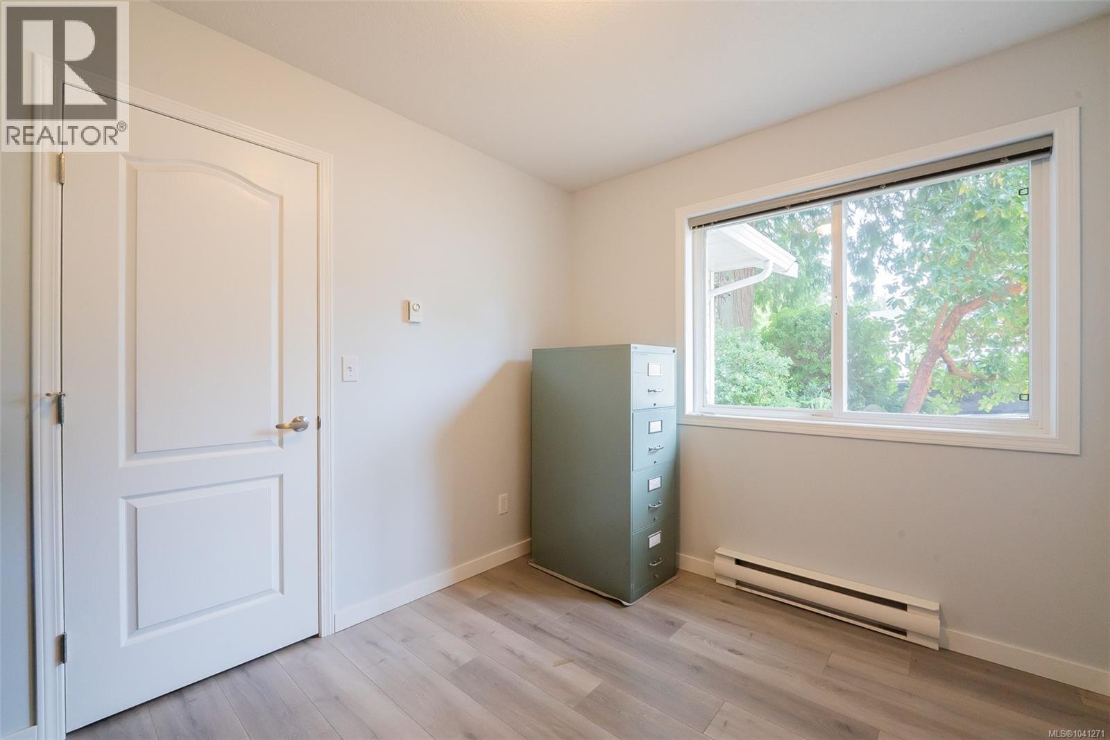 875 Brookfield Dr, Nanaimo