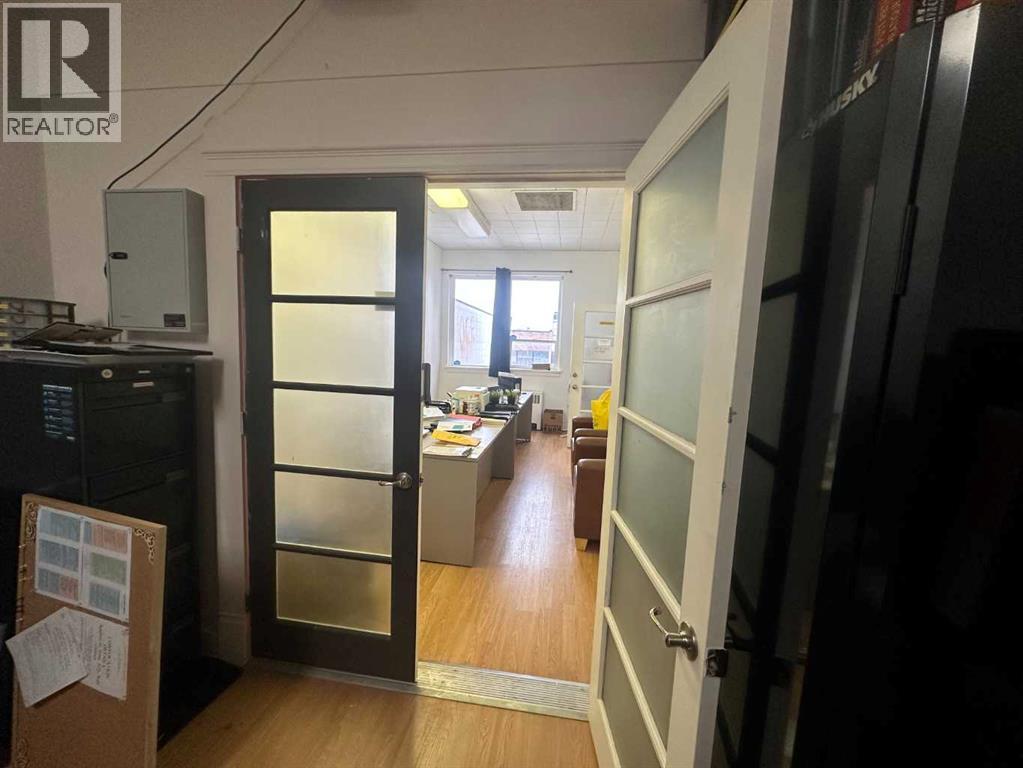 10001 101 Avenue - Photo 6