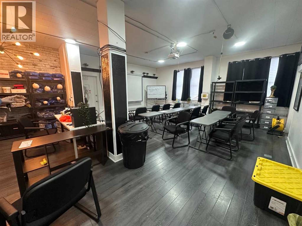 10001 101 Avenue - Photo 7