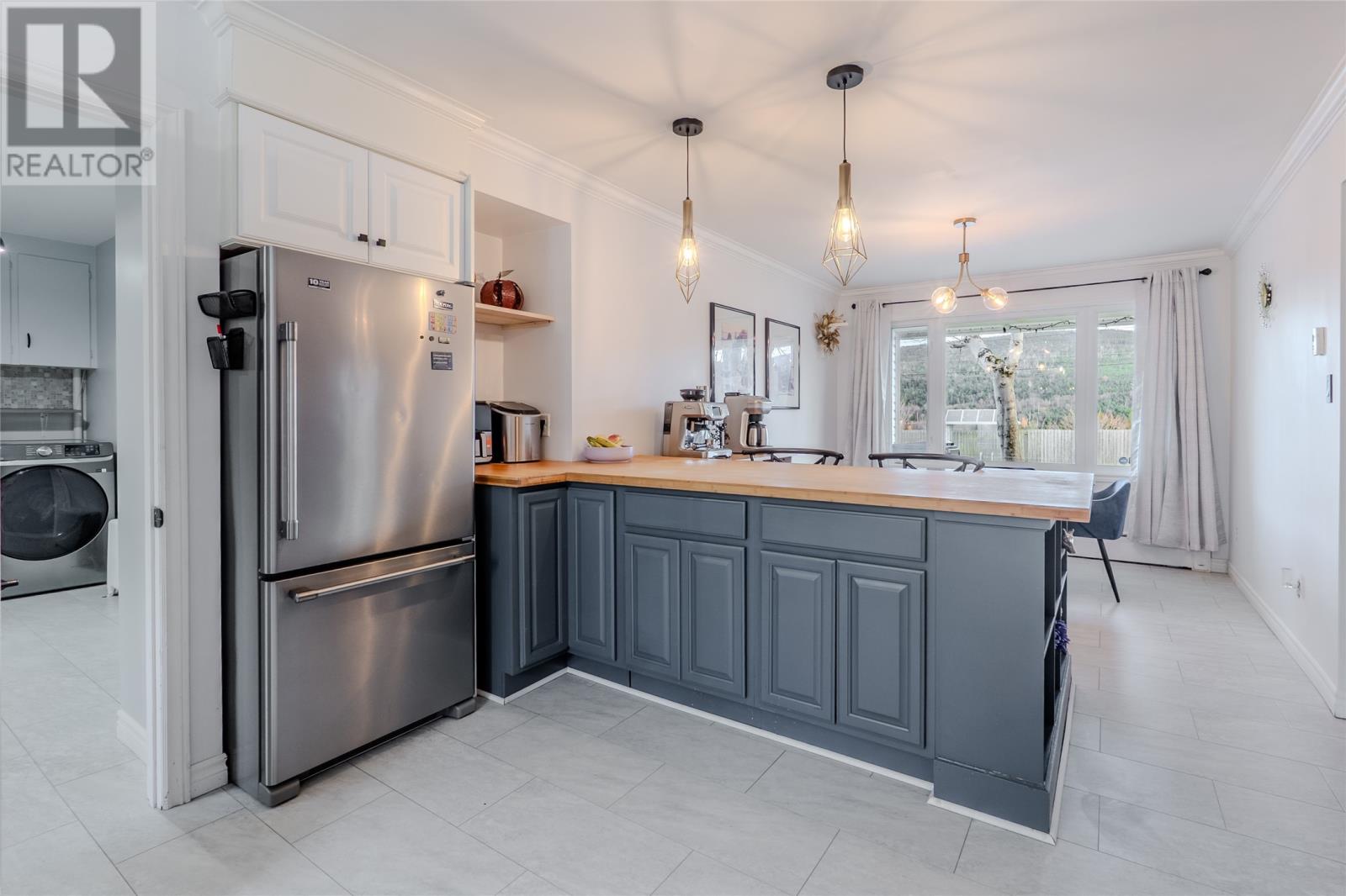 322 Topsail Road - 10