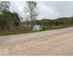 Ch. Des Dahlias, #32, Notre Dame Du Laus, QC J0X2M0 Photo 21