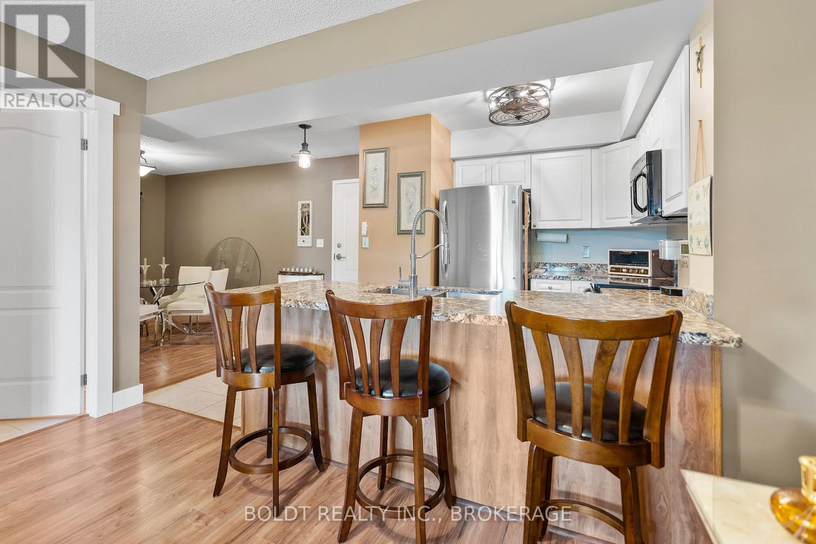 #1214 330 PRINCE CHARLES DRIVE S - 14