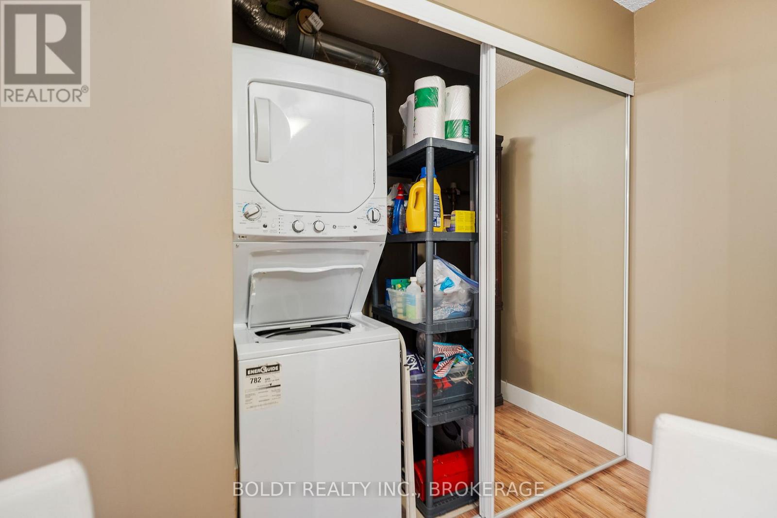 #1214 330 PRINCE CHARLES DRIVE S - 33