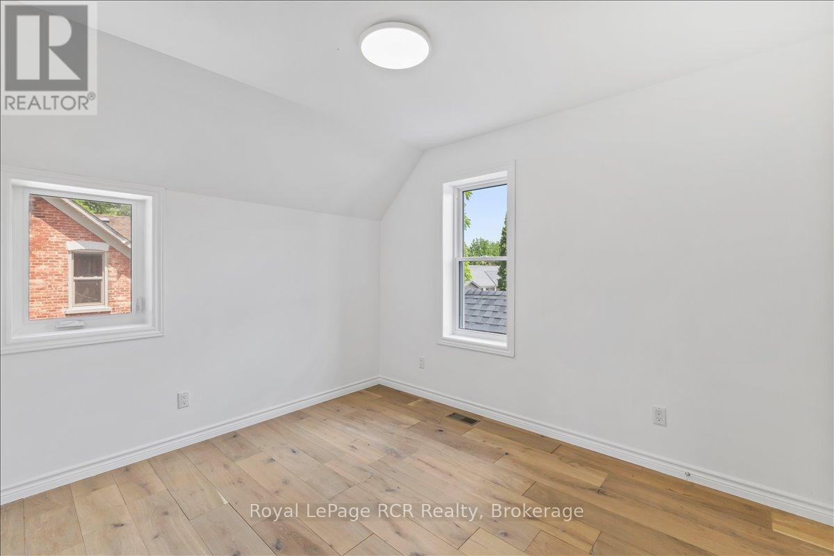 503 10TH AVENUE - 24