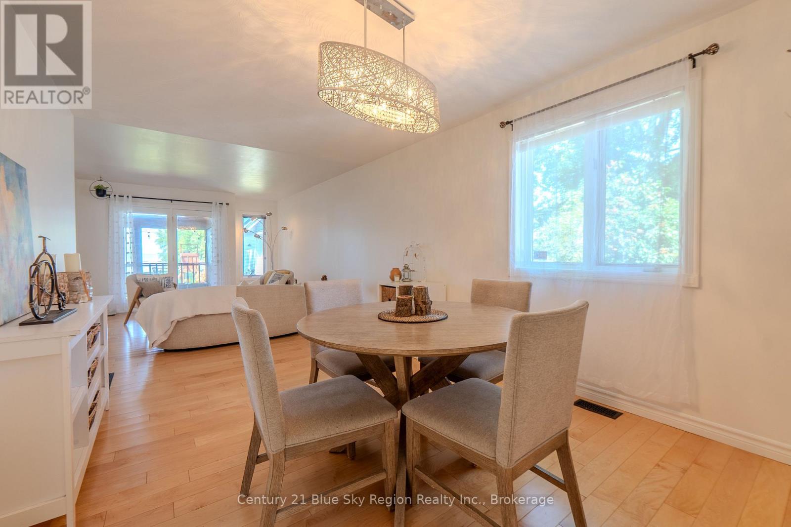 1151 PREMIER ROAD - 17