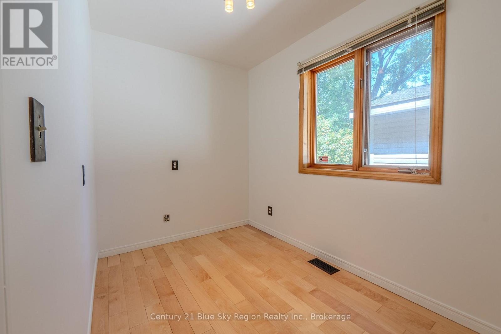 1151 PREMIER ROAD - 24