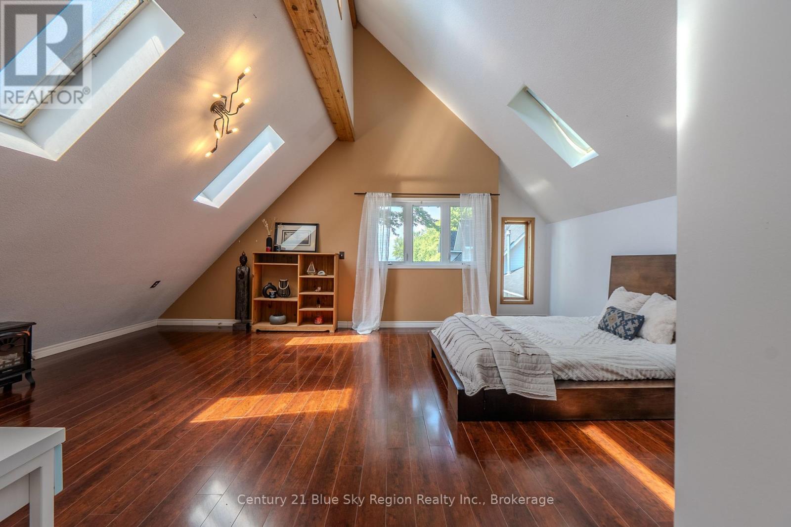 1151 PREMIER ROAD - 29