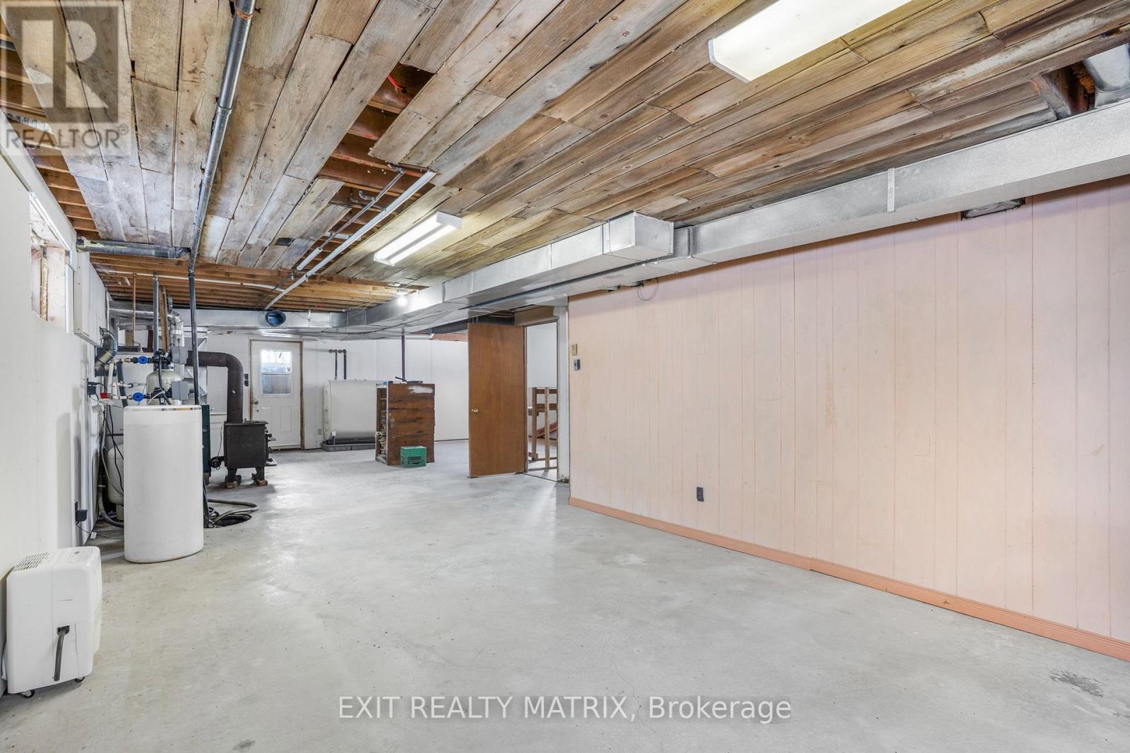 2811-2815 ROLLAND MASSIE ROAD - 21