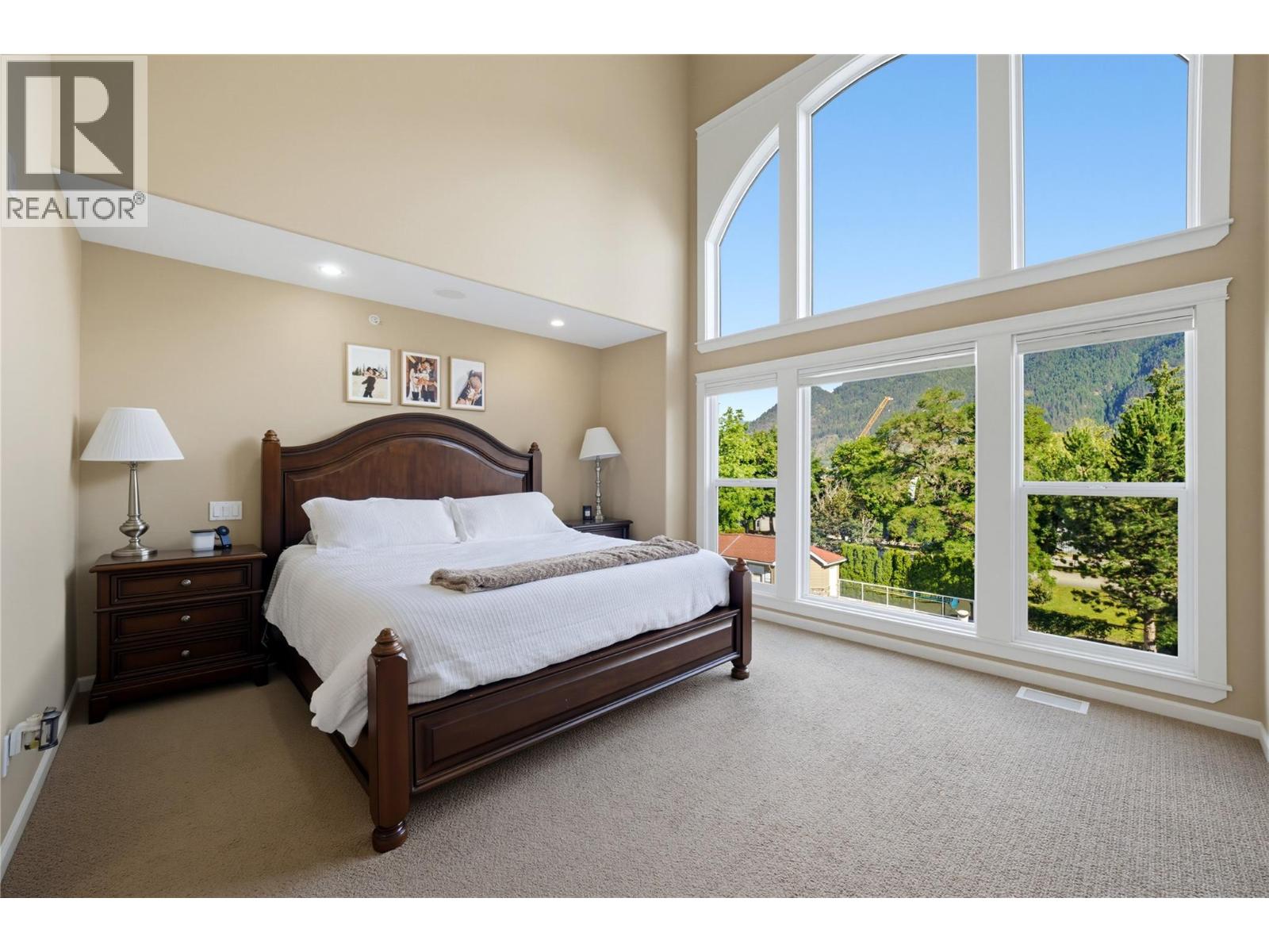 1130 Riverside Avenue Unit# 19, Sicamous