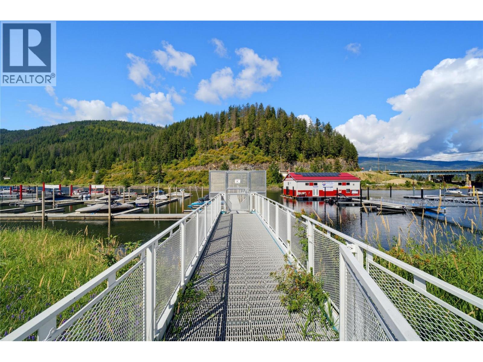 1130 Riverside Avenue Unit# 19, Sicamous