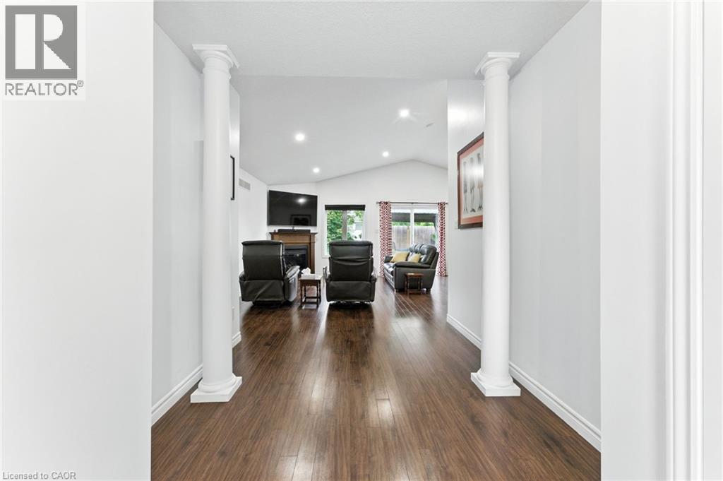 107 APPLEWOOD Street - Image 11