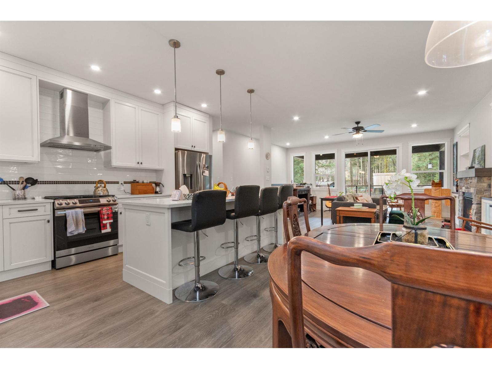 7 21196 KETTLE VALLEY ROAD, Kawkawa Lake, Hope
