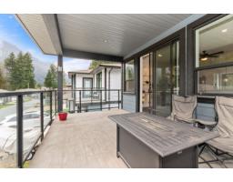 Foyer - 7 21196 Kettle Valley Road, Kawkawa Lake, Hope, BC V0X1L1 Photo 8