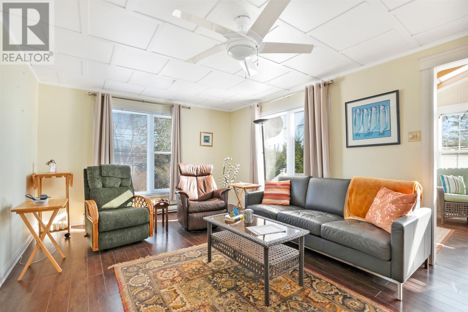 208 Vineland Road - 11