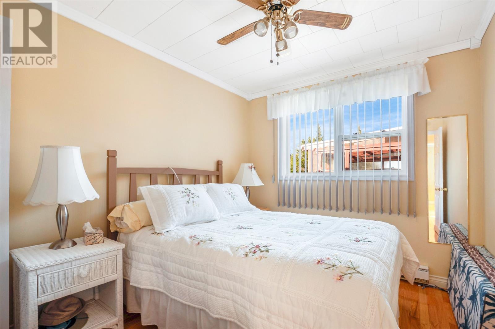 208 Vineland Road - 19