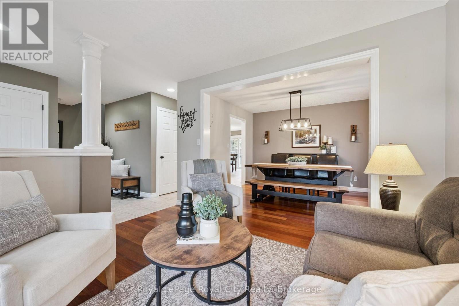17 CARROLL CRESCENT - 8