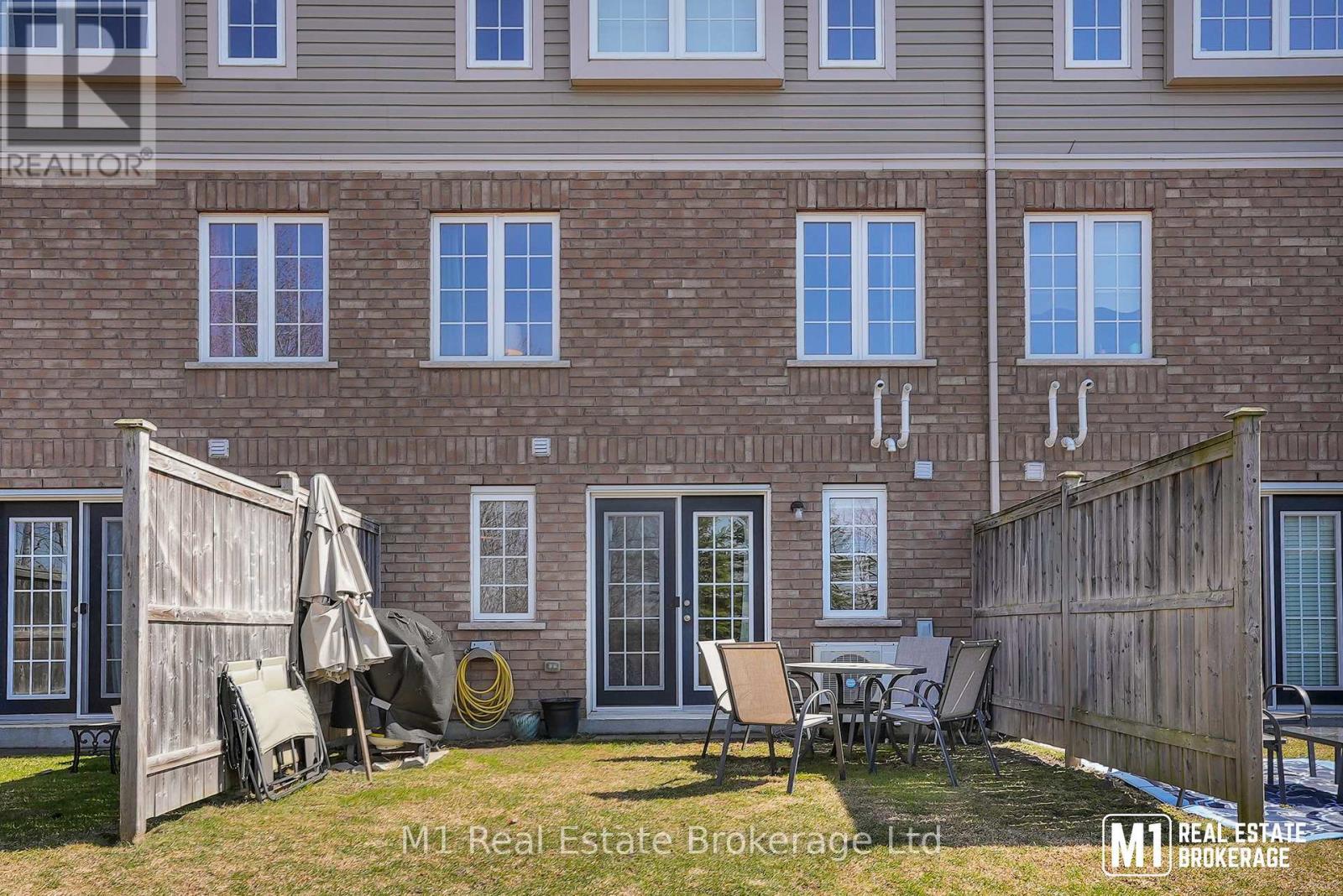 #46B 15 CARERE CRESCENT - 31