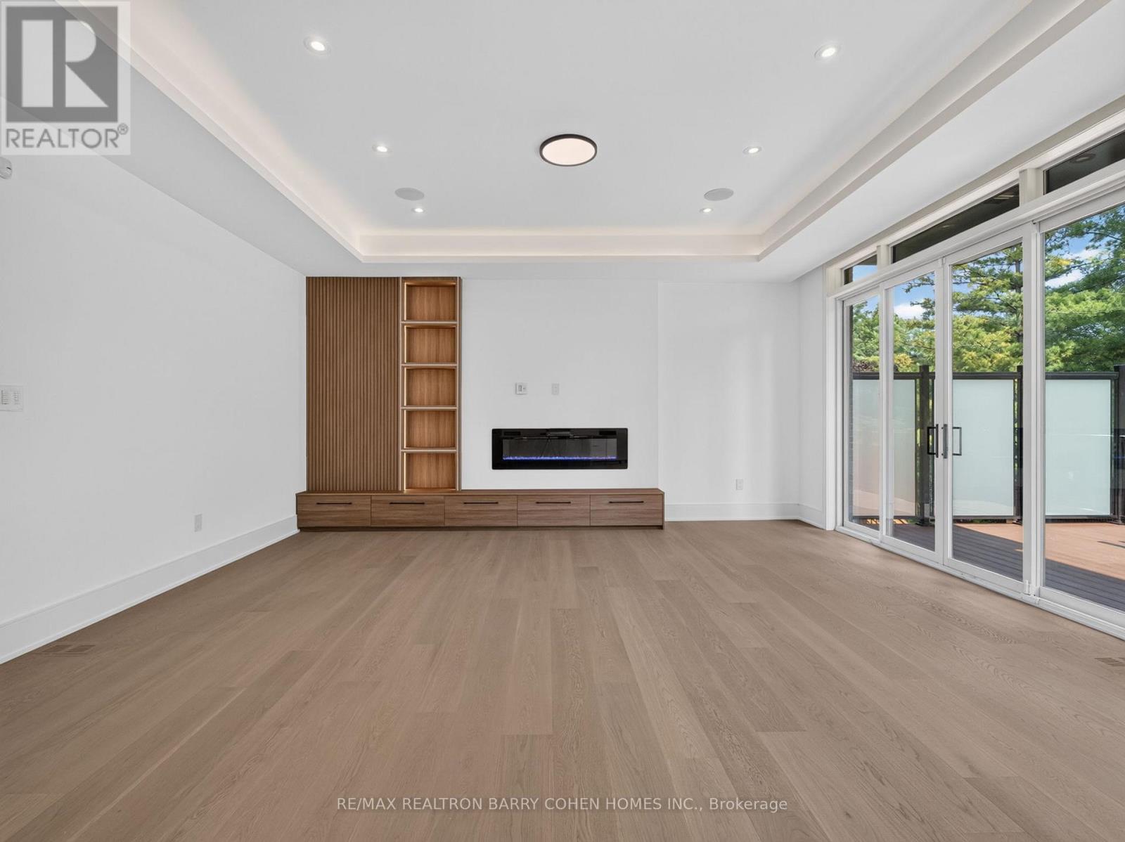 243 FLORENCE AVENUE - Image 11