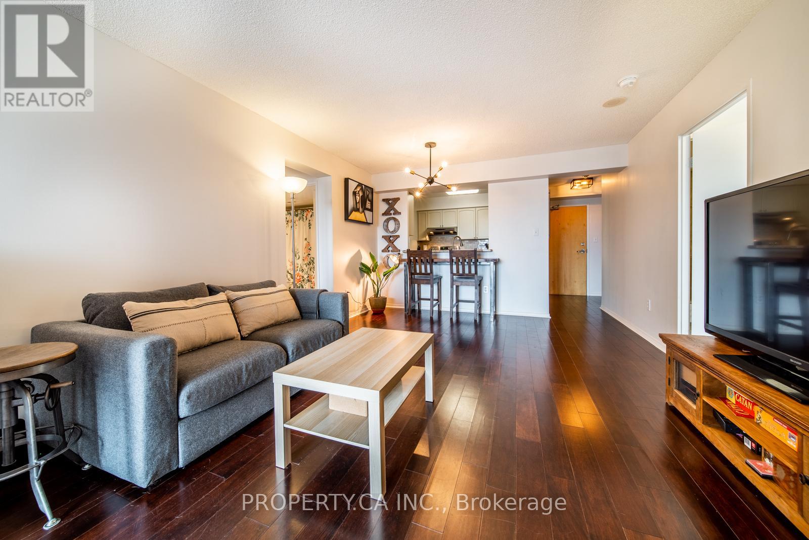 #608 70 MILL STREET - 12