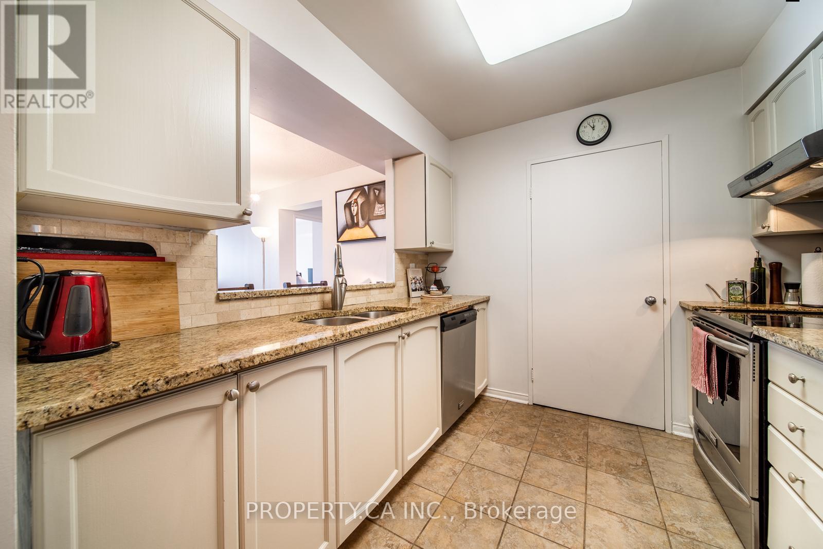 #608 70 MILL STREET - 4
